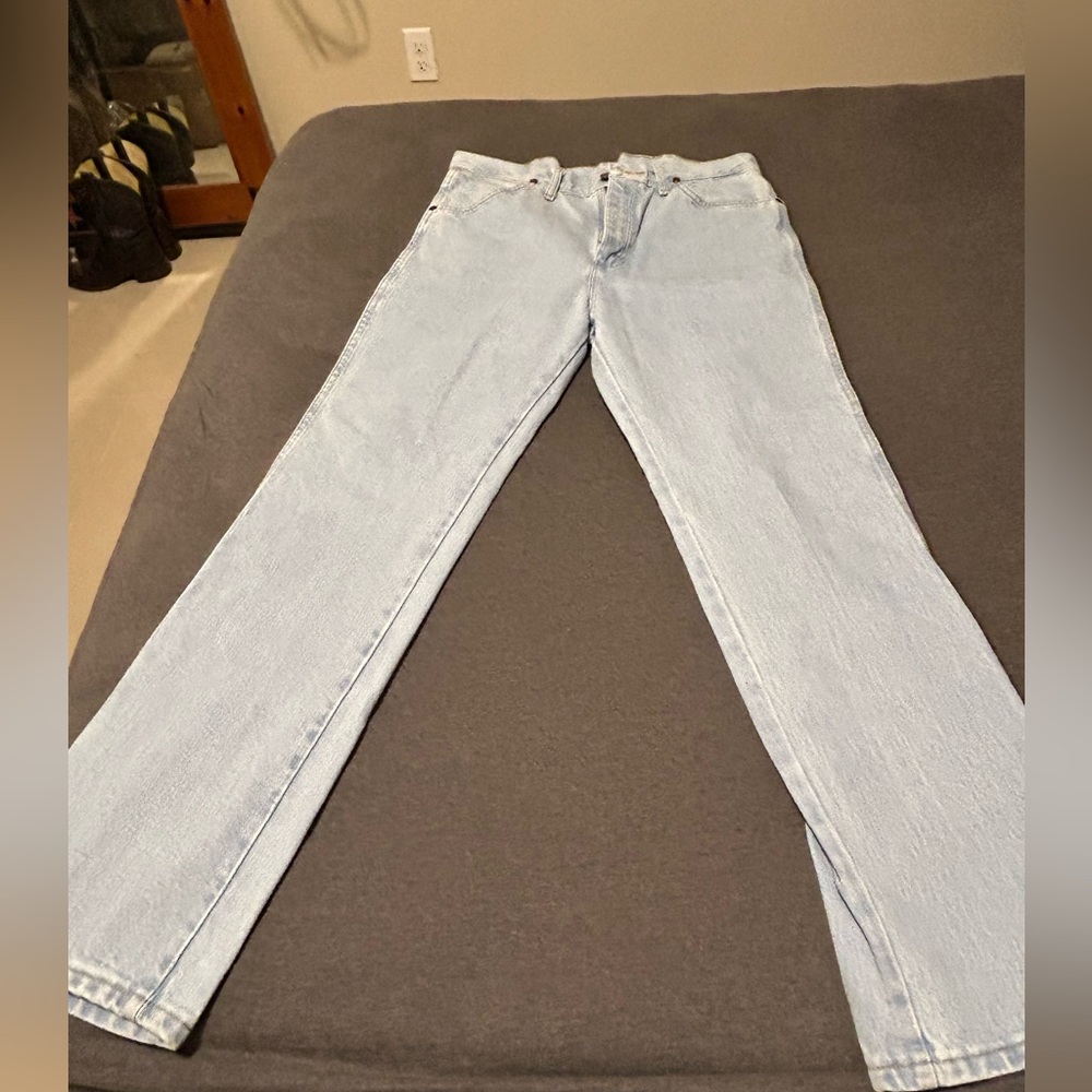 Wrangler slim cowboy cut light blue jeans